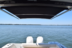 SIP N SEA 32ft Boston Whaler Yacht For Sale