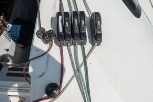 Wave Dancer 33ft Jeanneau Yacht For Sale