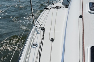 Wave Dancer 33ft Jeanneau Yacht For Sale