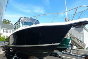 Wew Hoo 28ft Pursuit Yacht For Sale