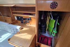 Sea Squatch 34ft Beneteau Yacht For Sale