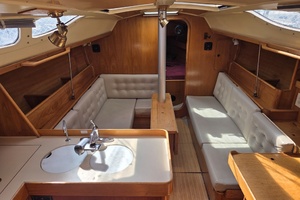 Sea Squatch 34ft Beneteau Yacht For Sale