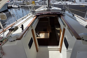 Sea Squatch 34ft Beneteau Yacht For Sale