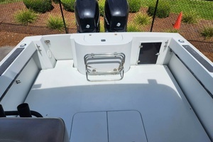 2001 Contender 35 Side Console thumbnail 11