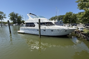Regina Rae 46ft Carver Yacht For Sale