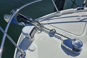 2019 Sea Ray 520 Sundancer thumbnail 13
