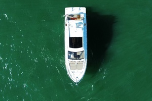 2019 Sea Ray 520 Sundancer thumbnail 8