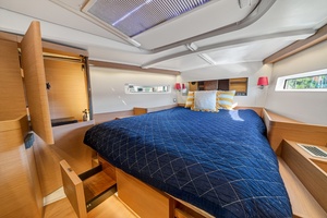 48FT (14.78M) JEANNEAU