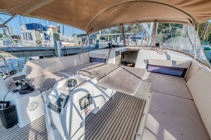 2019 Jeanneau Sun Odyssey 490 thumbnail 82