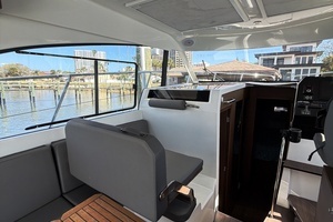 2023 Beneteau Antares 11 thumbnail 15