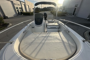 13ft Boston Whaler Yacht For Sale