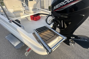 13ft Boston Whaler Yacht For Sale