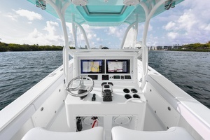 2018 Yellowfin 36 thumbnail 21