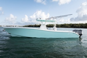 2018 Yellowfin 36 thumbnail 3