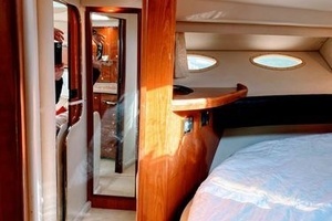 1999 Sea Ray 370 Express thumbnail 33