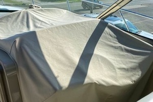 1999 Sea Ray 370 Express thumbnail 20