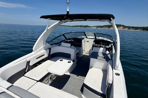 30ft Chaparral Yacht For Sale