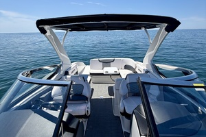 30ft Chaparral Yacht For Sale