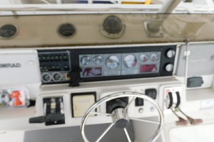 33ft Wellcraft Yacht For Sale