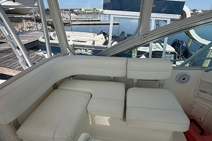 33ft Rampage Yacht For Sale