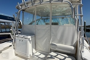 33ft Rampage Yacht For Sale