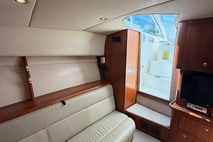 33ft Rampage Yacht For Sale