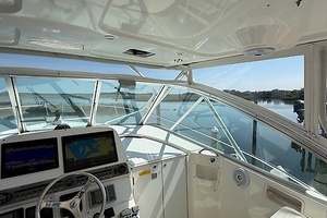 33ft Rampage Yacht For Sale