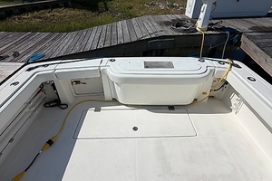 33ft Rampage Yacht For Sale