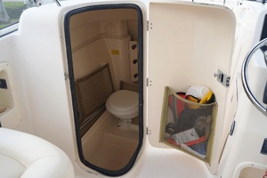 27ft Grady White Yacht For Sale