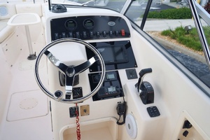27ft Grady White Yacht For Sale
