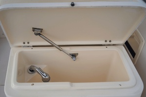 27ft Grady White Yacht For Sale