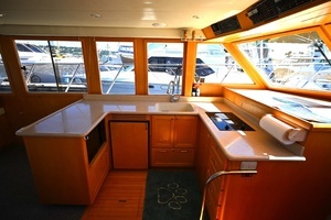 1999 McKinna 47 Sedan thumbnail 24
