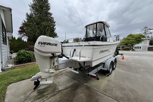 22ft Bayliner Yacht For Sale