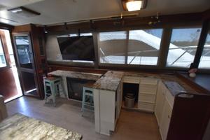 The Cowboy s Hat 50ft Hatteras Yacht For Sale