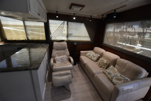 The Cowboy s Hat 50ft Hatteras Yacht For Sale