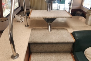 53ft Carver Yacht For Sale