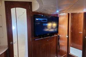 53ft Carver Yacht For Sale