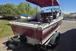 21ft Lund Yacht For Sale