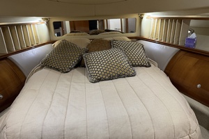 58FT (17.68M) SEA RAY