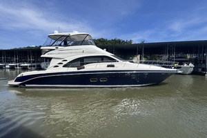 58FT (17.68M) SEA RAY yacht for sale