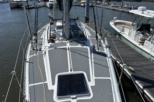1983 Nordic 44 thumbnail 12