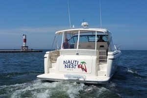 1995 Tiara Yachts 4000 Express thumbnail 3