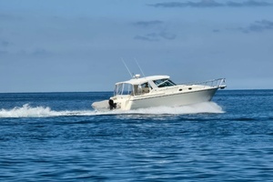 1995 Tiara Yachts 4000 Express thumbnail 6