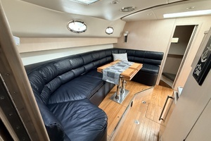 1995 Tiara Yachts 4000 Express thumbnail 37