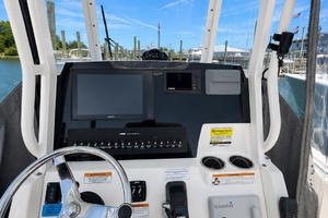 24ft Cobia Yacht For Sale