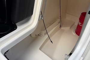 23ft Boston Whaler Yacht For Sale