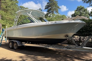 23ft Boston Whaler Yacht For Sale