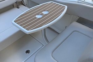 23ft Boston Whaler Yacht For Sale