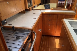 INNISFREE 46ft Hunter Yacht For Sale