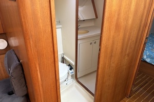 INNISFREE 46ft Hunter Yacht For Sale